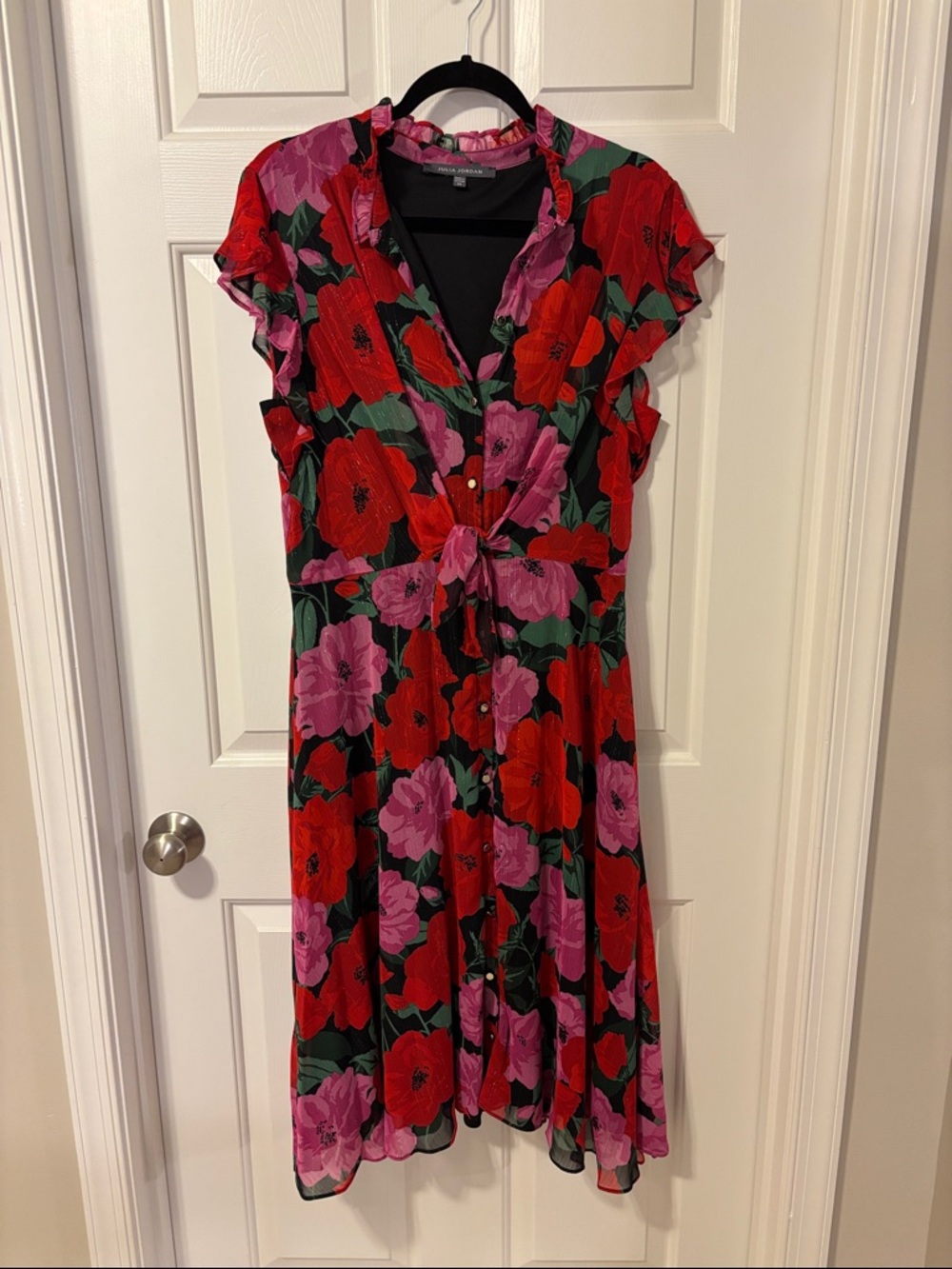 julia jordan Red & Pink Floral Tie-Front Midi Dress